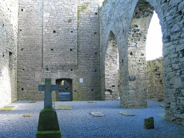 4 interior arches