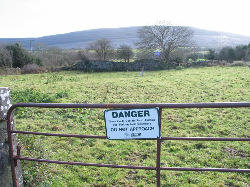 Keep out sign